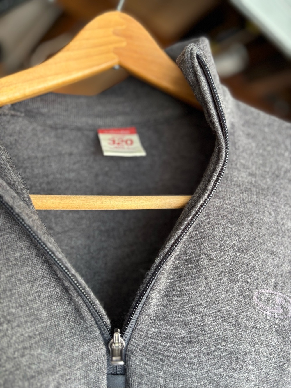 Icebreaker Men's Dark Gray Zip-Neck Sweater